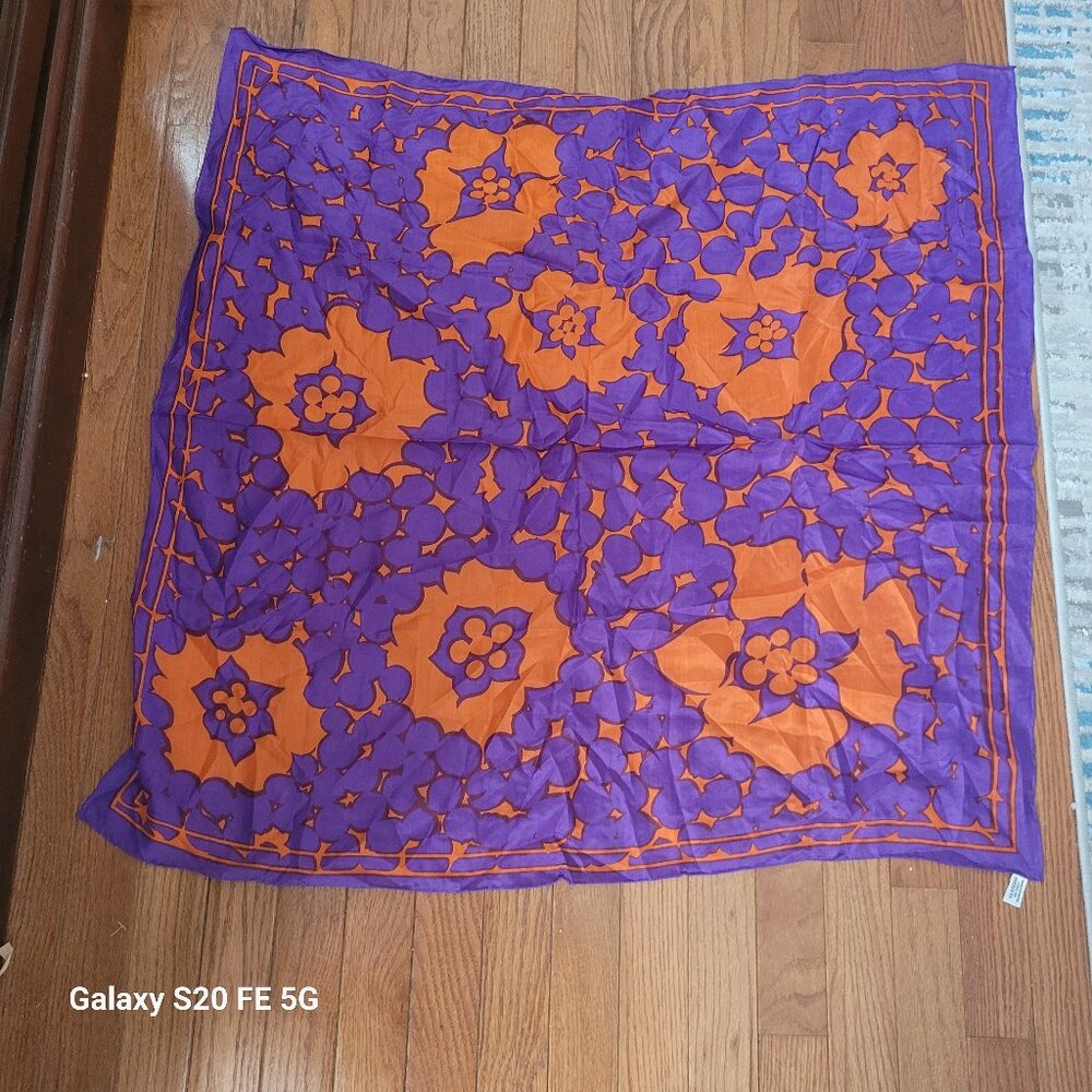 Silkroad scarf